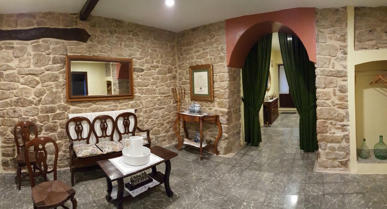 Casa Janices Artajona المظهر الخارجي الصورة